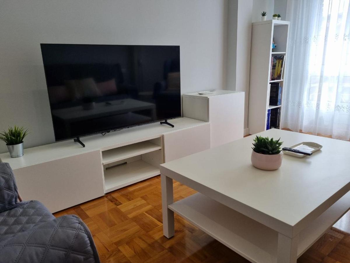 153A 3 Dormitorios Barrio De La Arena Con Parking Gijón Exterior foto